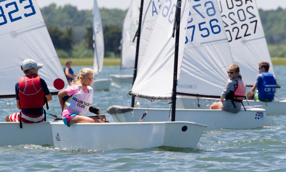 youth-sailing-regatta-summer-water-sport-JUNIOR-SAILING-Avalon-Yacht-Club